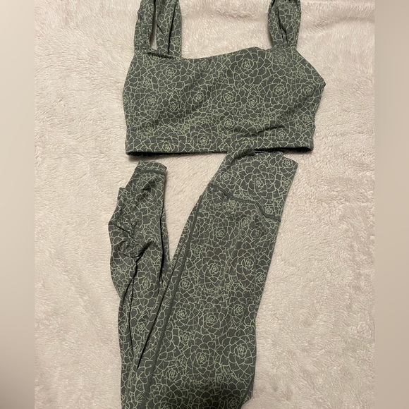 Buffbunnny blooming collection set size small - Picture 1 of 5